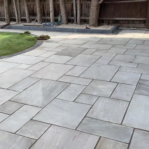 Driveway and patio installation by Cherwell Drives & Patios in Oxford, Witney, Kidlington and Woodstock
