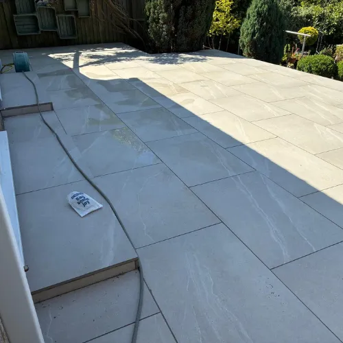 Driveway and patio installation by Cherwell Drives & Patios in Oxford, Witney, Kidlington and Woodstock